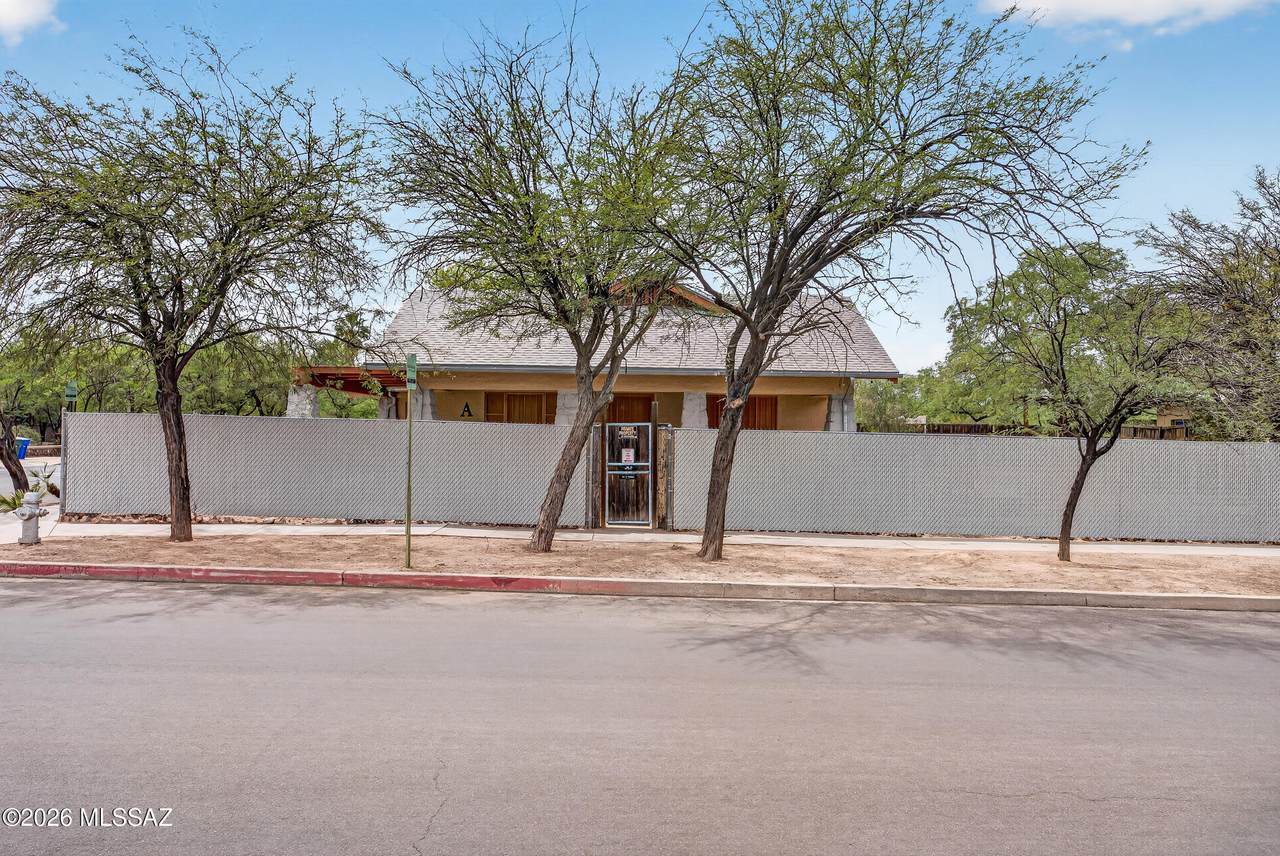 https://bt-photos.global.ssl.fastly.net/tucson/1280_boomver_1_22611306-2.jpg