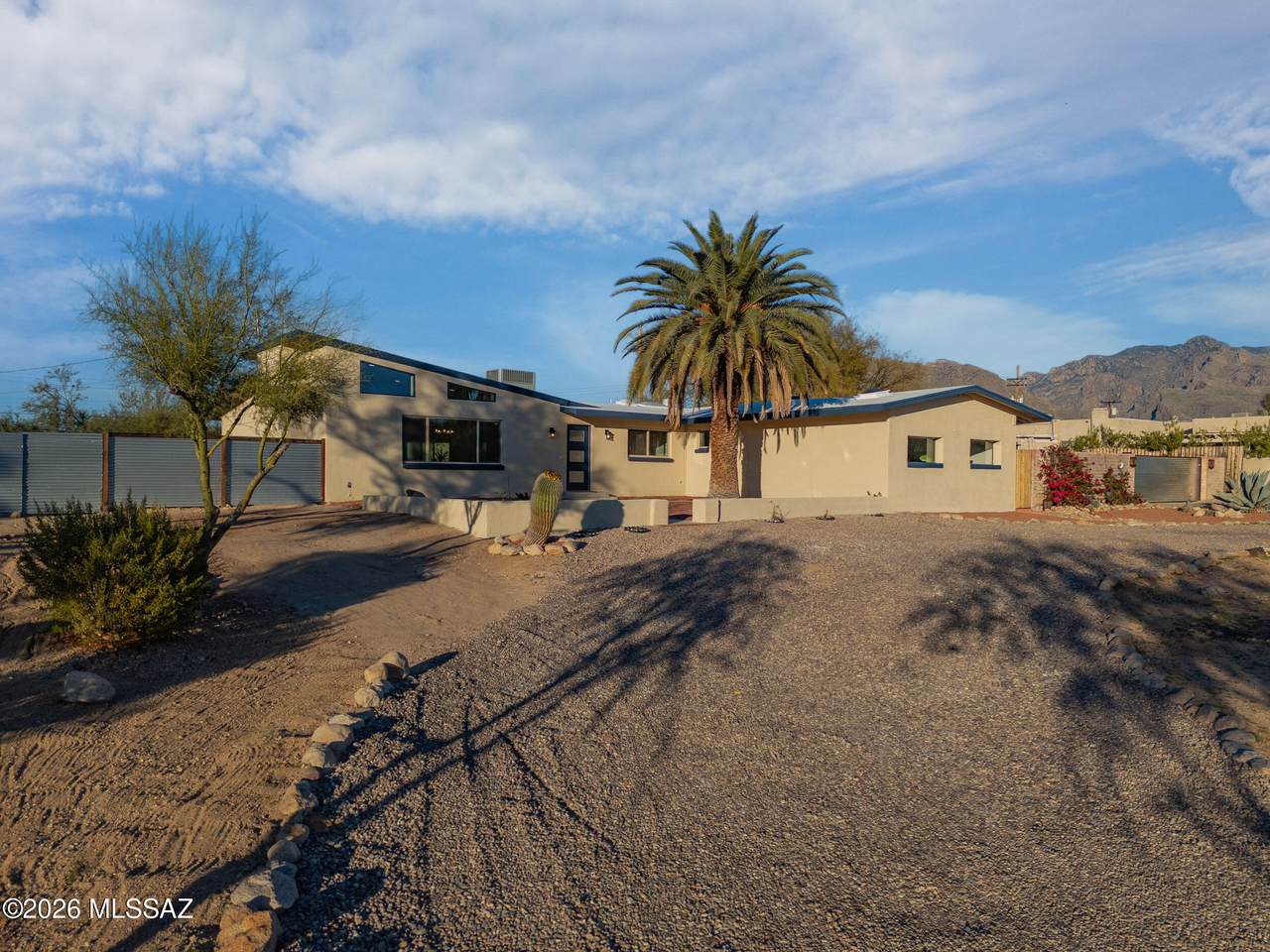 https://bt-photos.global.ssl.fastly.net/tucson/1280_boomver_1_22611345-2.jpg