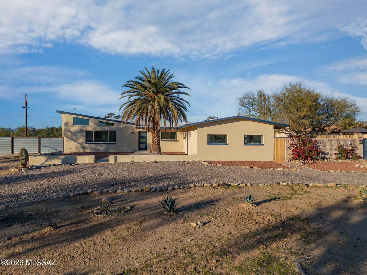 https://bt-photos.global.ssl.fastly.net/tucson/1280_boomver_1_22611345-2.jpg