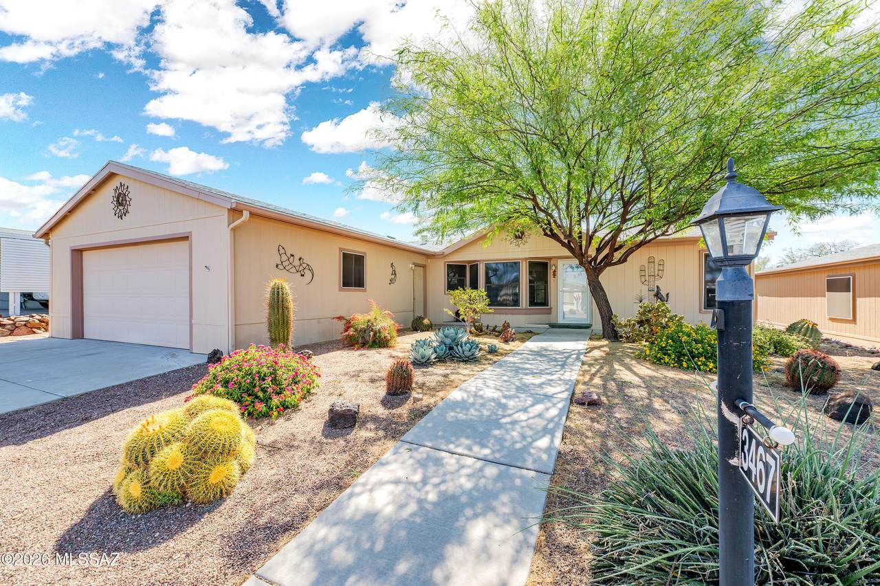 3467 Rose Gold Avenue - Photo 1