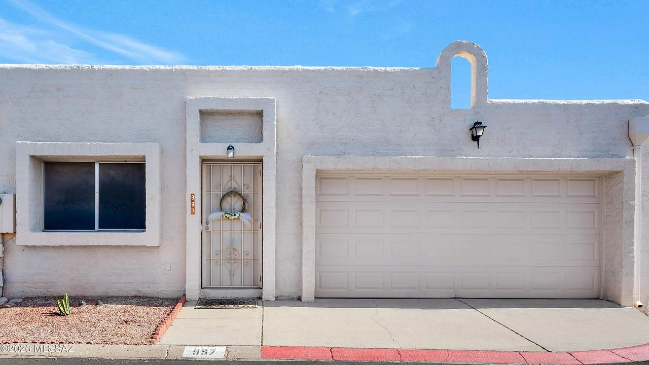997 Paria Lane - Photo 1