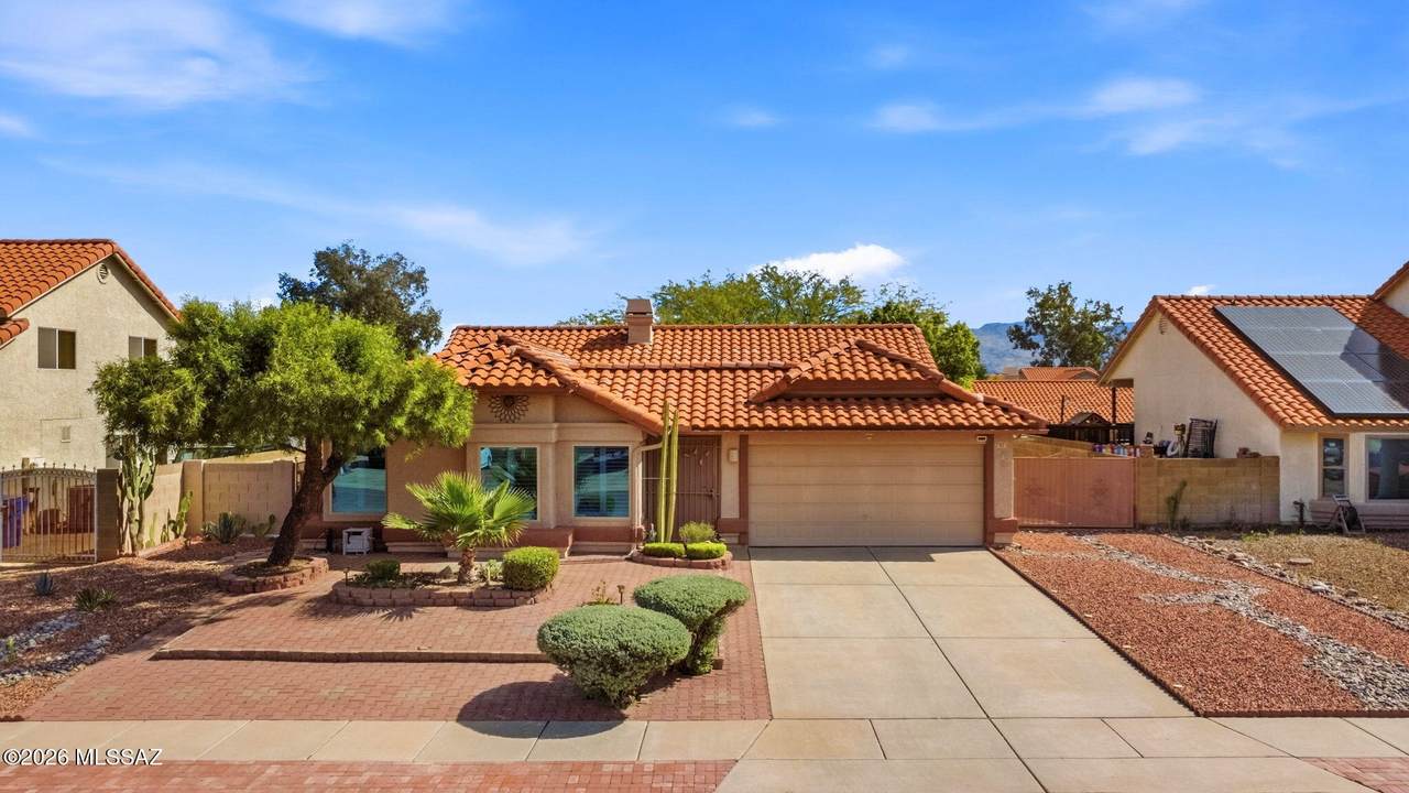 7975 Lauder Street - Photo 1