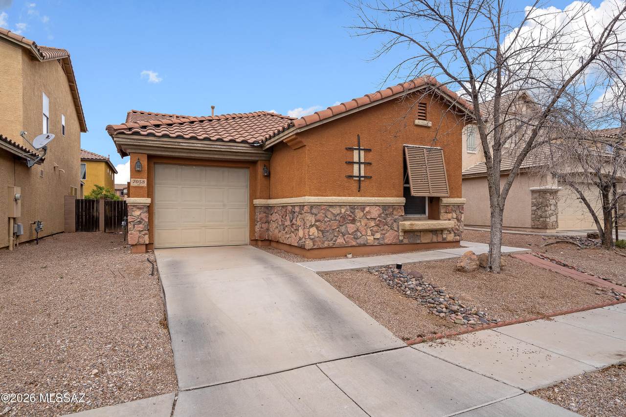 https://bt-photos.global.ssl.fastly.net/tucson/1280_boomver_1_22611763-2.jpg