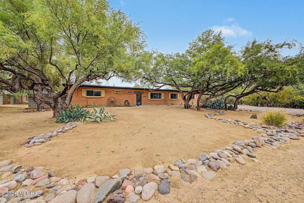 https://bt-photos.global.ssl.fastly.net/tucson/1280_boomver_1_22611771-2.jpg