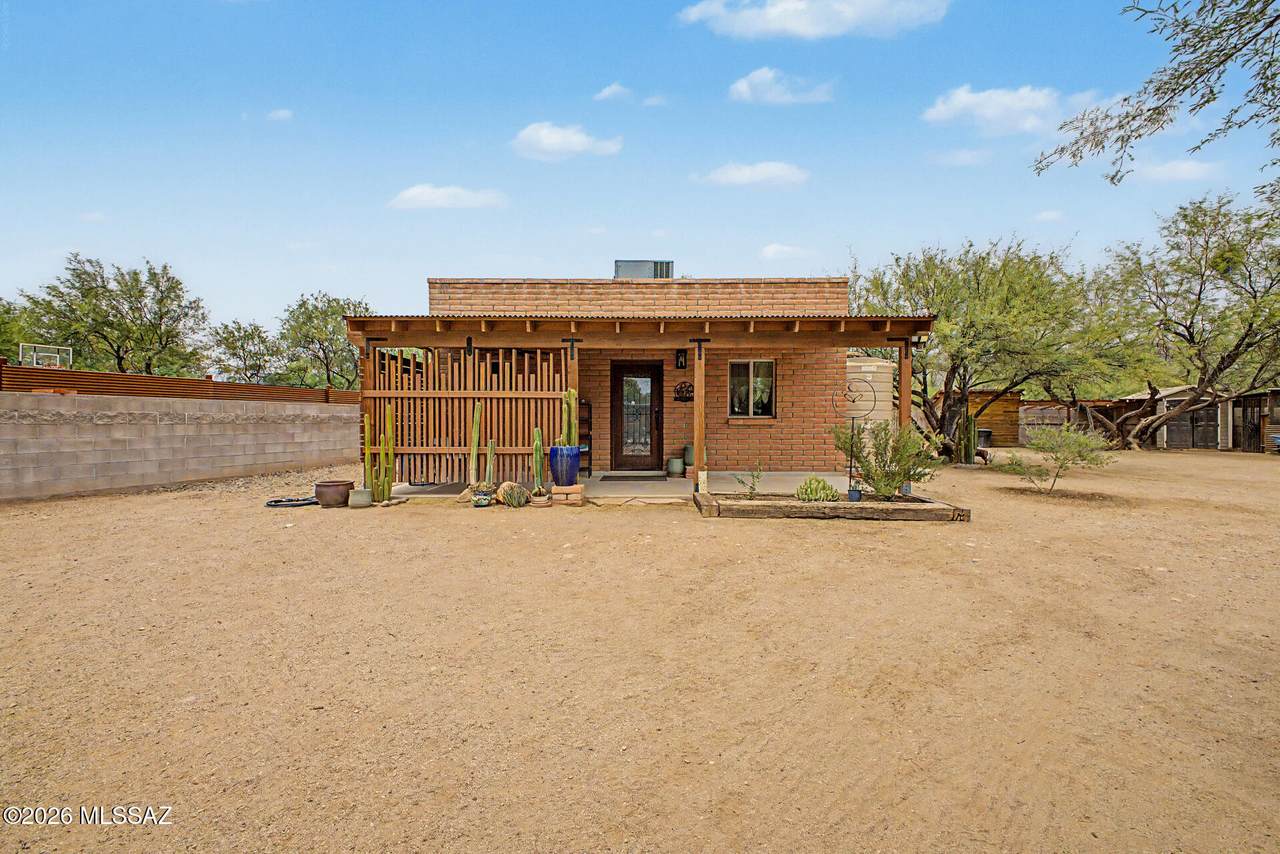 https://bt-photos.global.ssl.fastly.net/tucson/1280_boomver_1_22611771-2.jpg