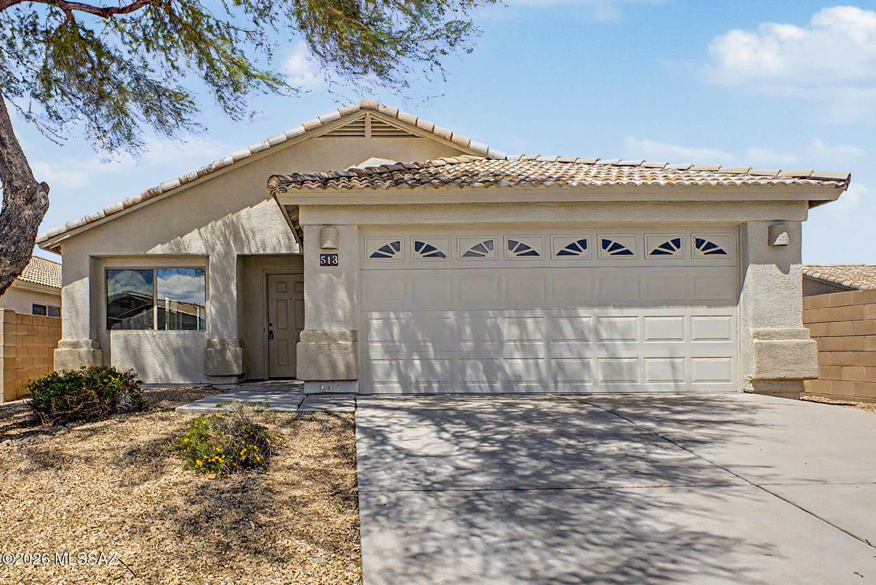 513 Cactus Mountain Drive - Photo 1