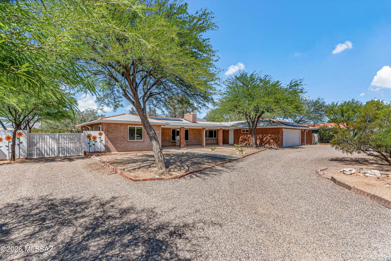 https://bt-photos.global.ssl.fastly.net/tucson/1280_boomver_1_22611978-2.jpg