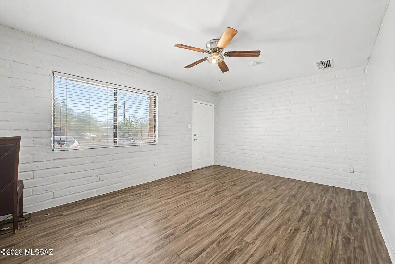 https://bt-photos.global.ssl.fastly.net/tucson/1280_boomver_1_22611995-2.jpg