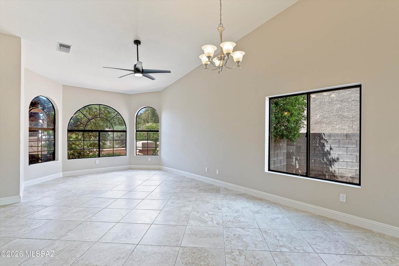 https://bt-photos.global.ssl.fastly.net/tucson/1280_boomver_1_22612100-2.jpg