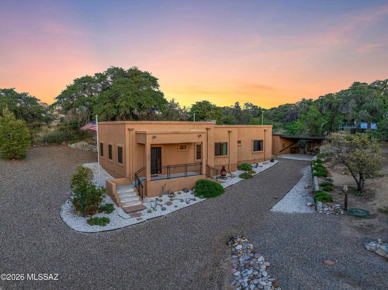 475 Timberline Road - Photo 1