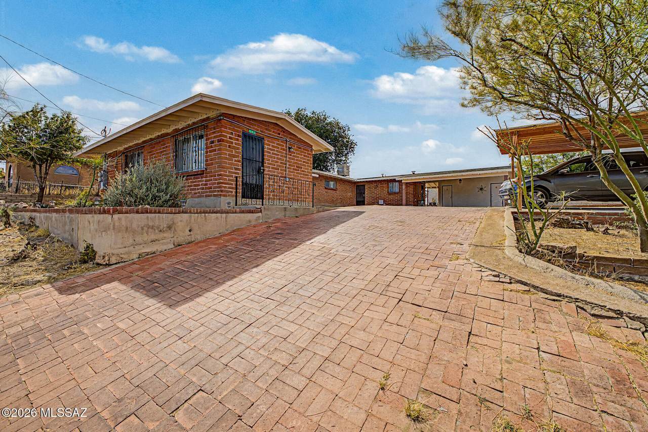 https://bt-photos.global.ssl.fastly.net/tucson/1280_boomver_1_22612313-2.jpg