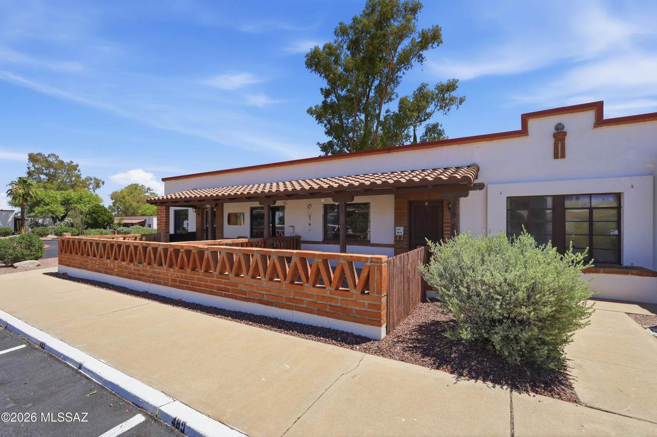 481 Paseo Lobo - Photo 1