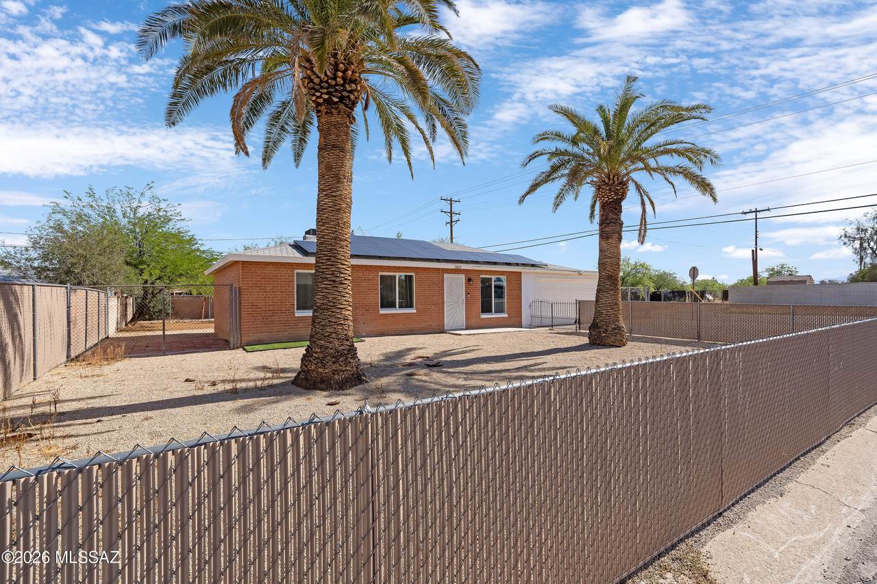 https://bt-photos.global.ssl.fastly.net/tucson/1280_boomver_1_22612329-2.jpg
