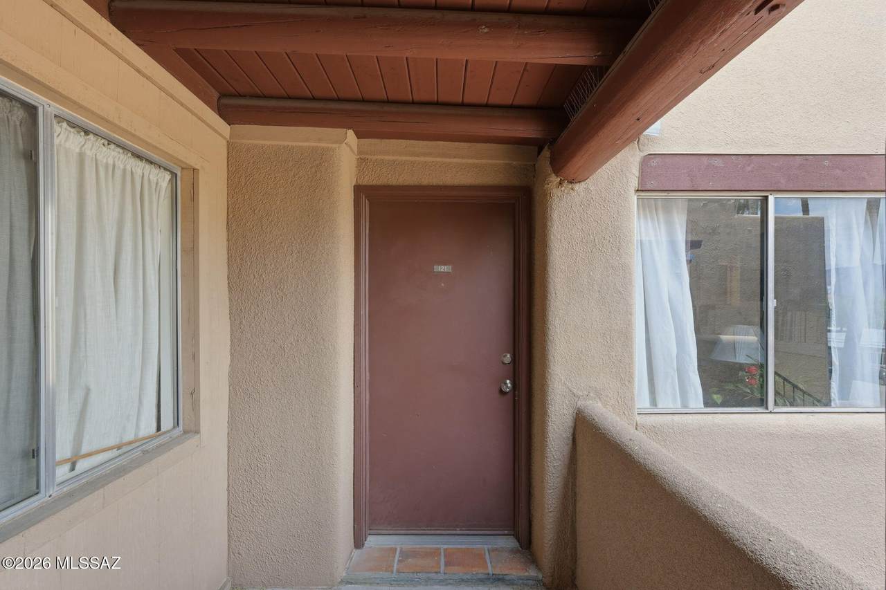 1810 Blacklidge Drive - Photo 1