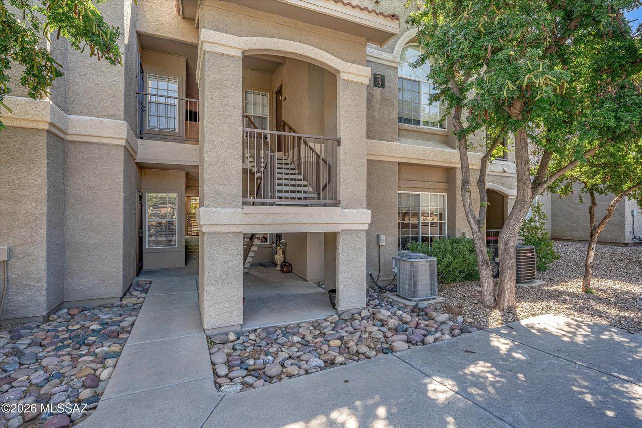1500 Pusch Wilderness Drive - Photo 1