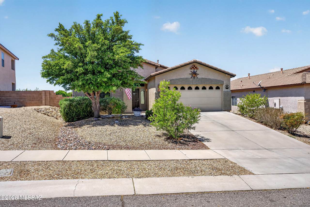 17688 Vermillion Sunset Drive - Photo 1