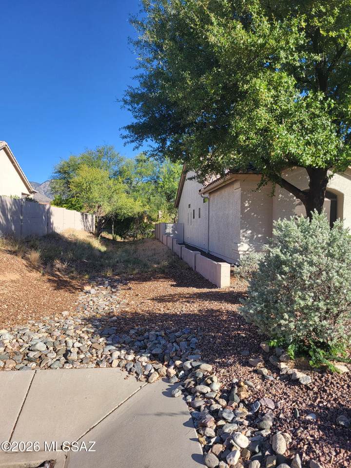 https://bt-photos.global.ssl.fastly.net/tucson/1280_boomver_1_22612560-2.jpg