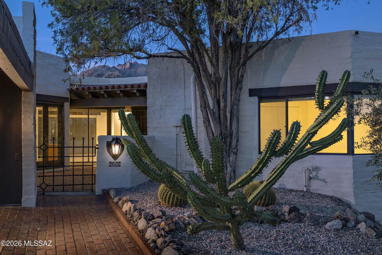 https://bt-photos.global.ssl.fastly.net/tucson/1280_boomver_2_22612561-2.jpg