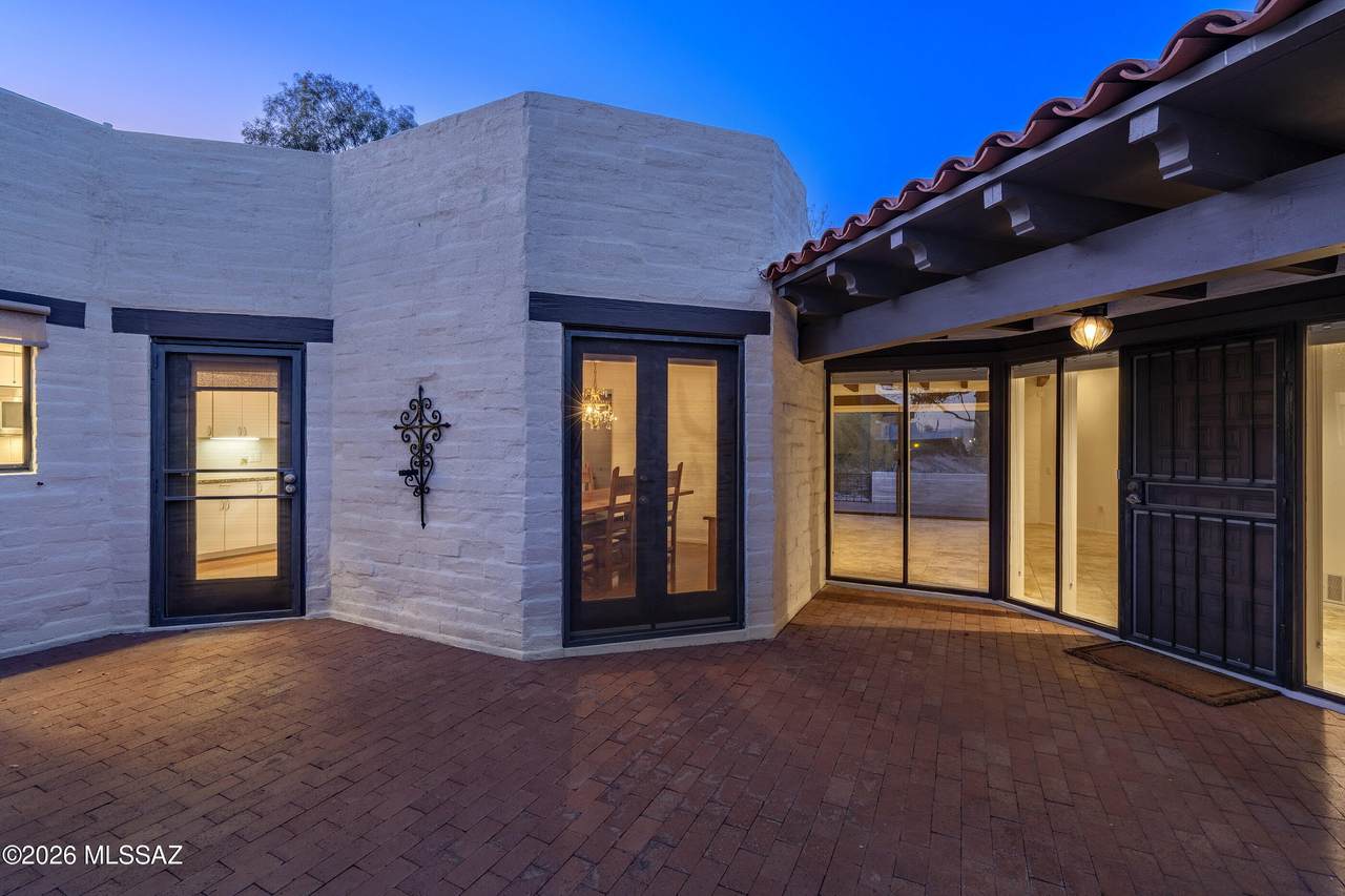 https://bt-photos.global.ssl.fastly.net/tucson/1280_boomver_2_22612561-2.jpg