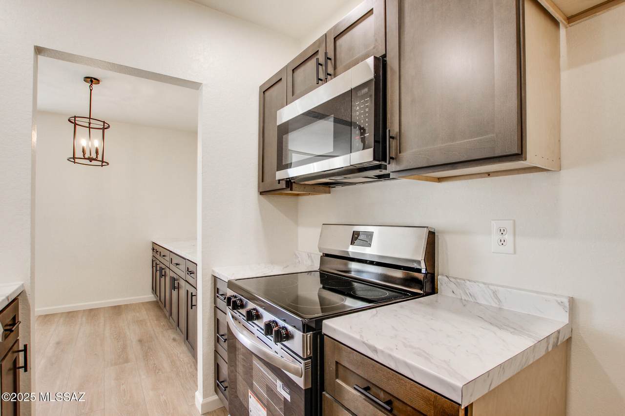 8080 Speedway Boulevard - Photo 1