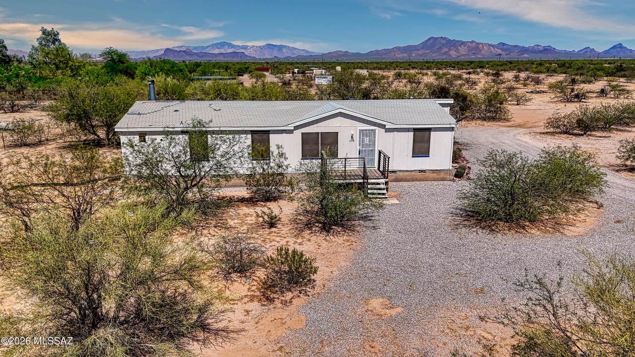 4410 Parrot Lane - Photo 1