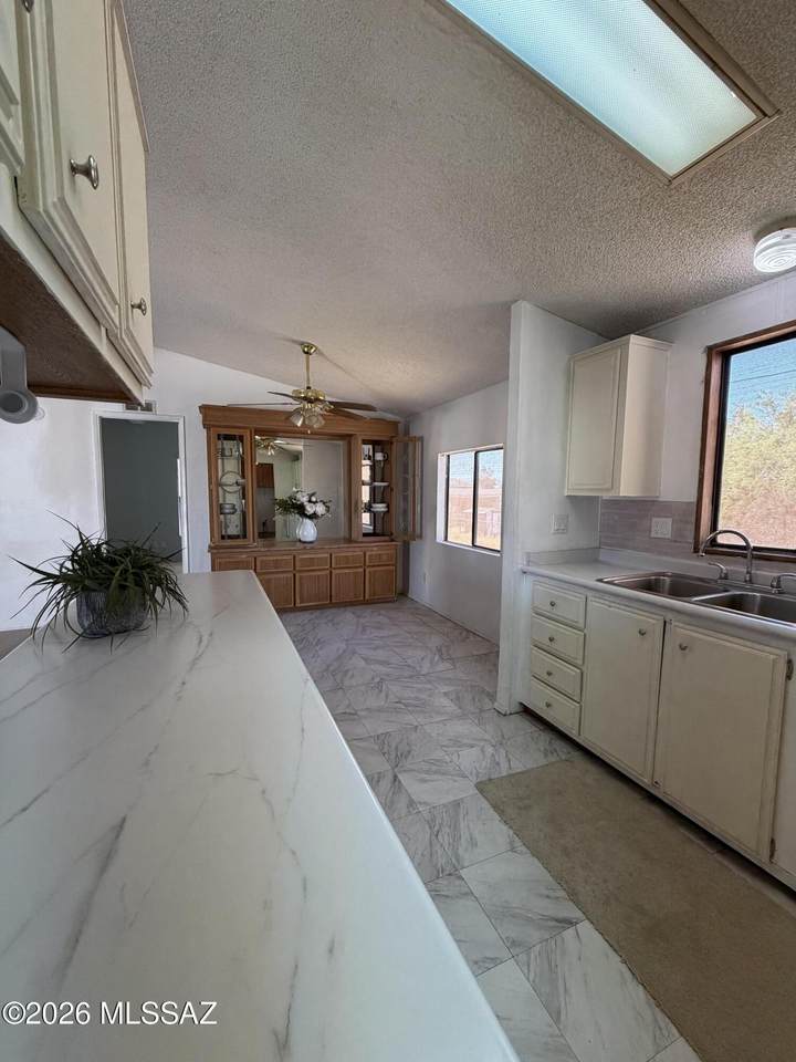 https://bt-photos.global.ssl.fastly.net/tucson/1280_boomver_1_22612724-2.jpg