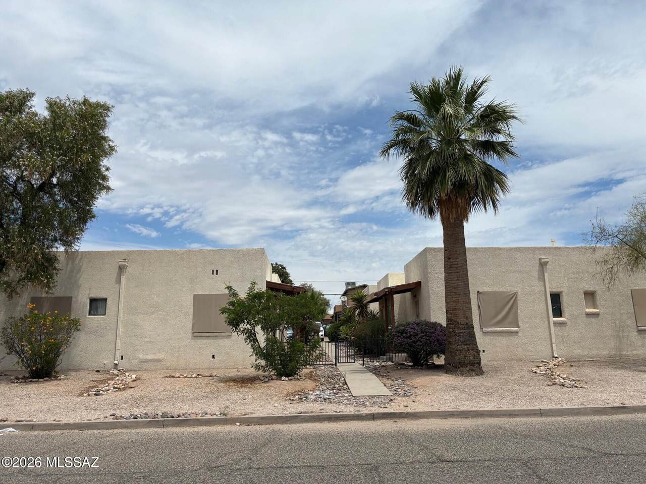 911 Adams Street - Photo 1