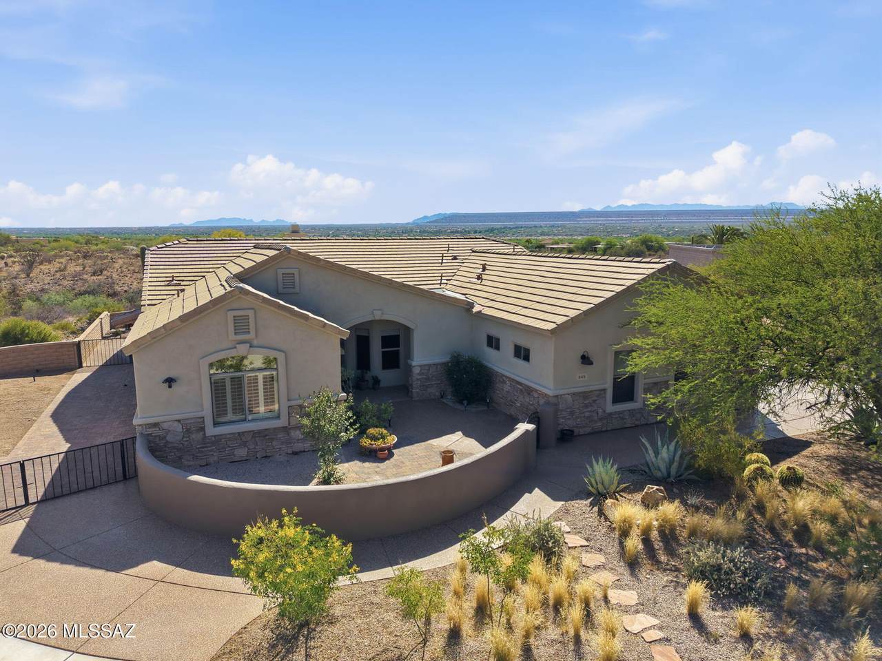 https://bt-photos.global.ssl.fastly.net/tucson/1280_boomver_1_22613400-2.jpg