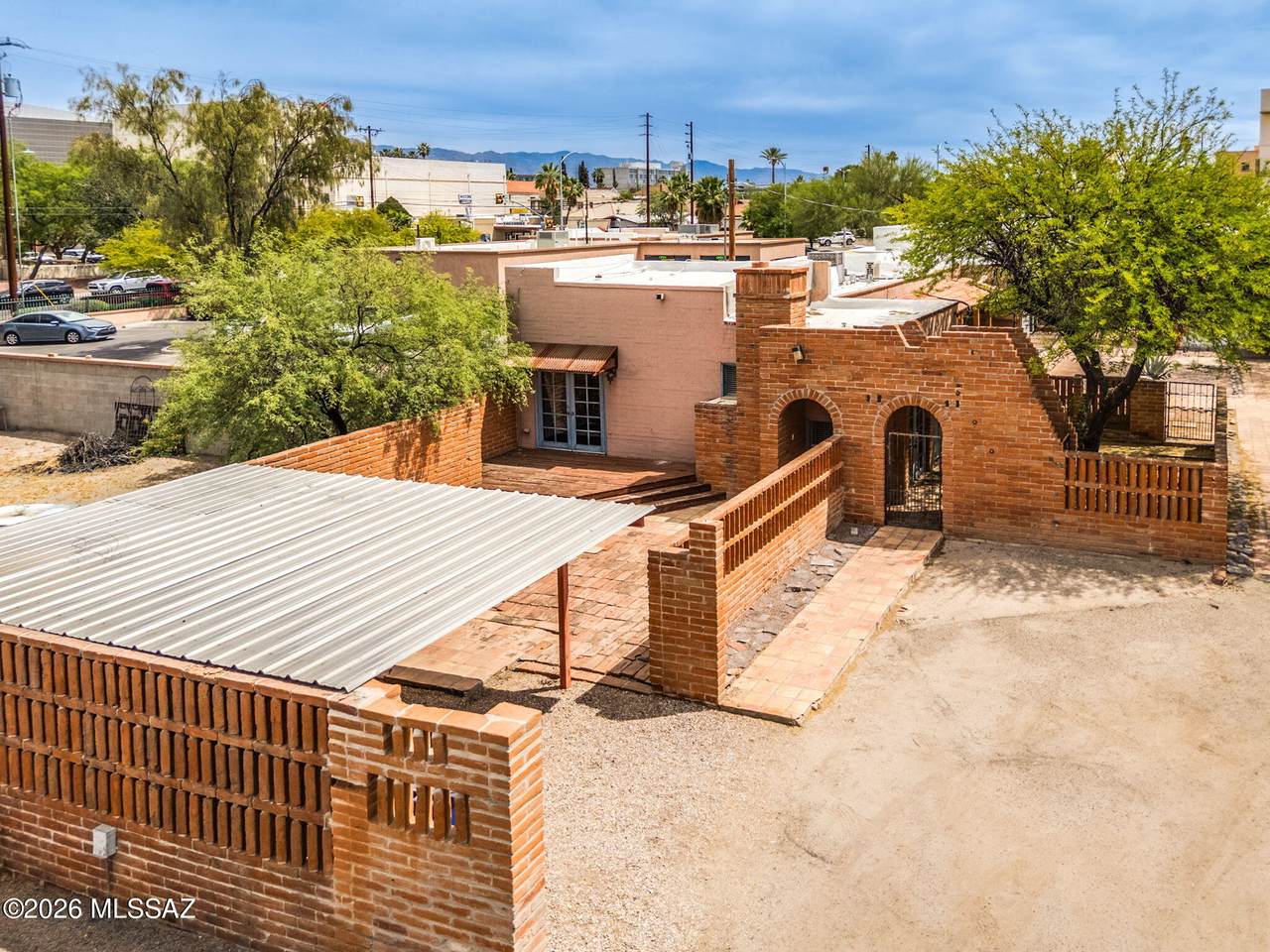 https://bt-photos.global.ssl.fastly.net/tucson/1280_boomver_1_22613455-2.jpg