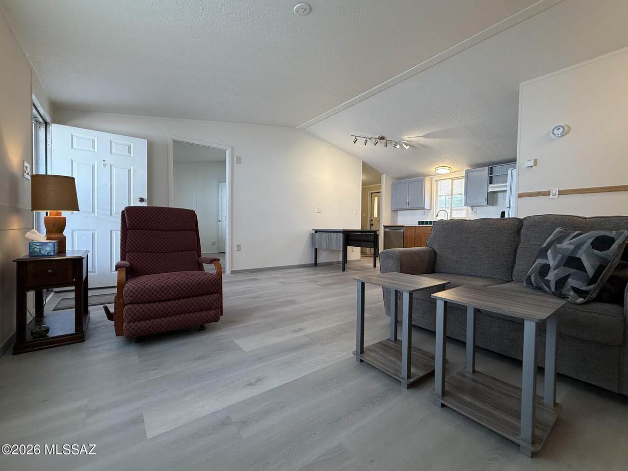https://bt-photos.global.ssl.fastly.net/tucson/1280_boomver_1_22613503-2.jpg