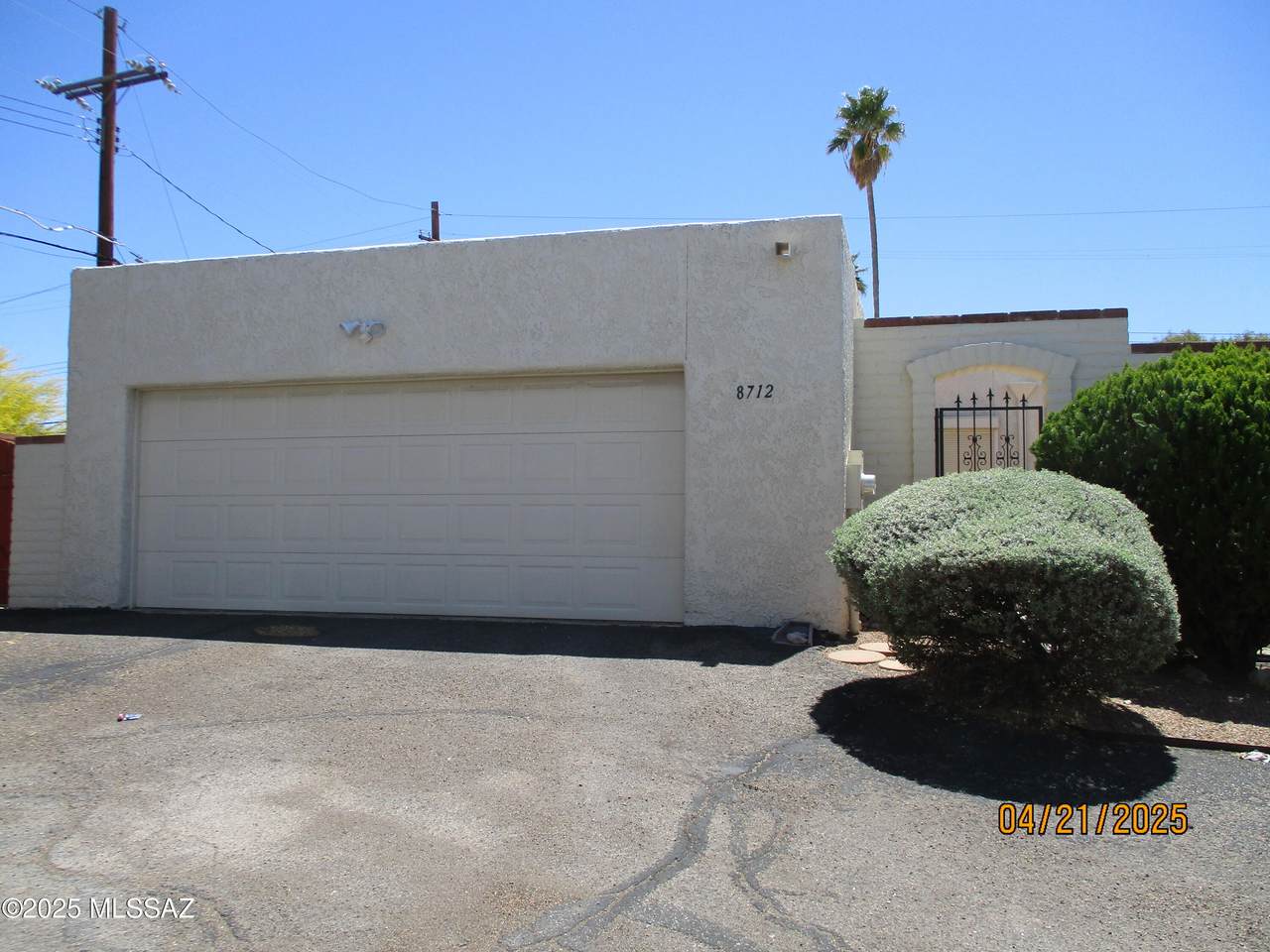 8712 Terrace Place - Photo 1