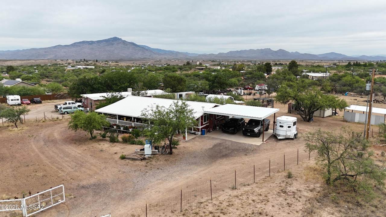 25345 Comanche Trail - Photo 1