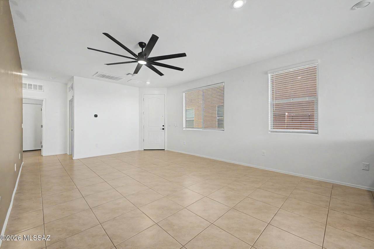 https://bt-photos.global.ssl.fastly.net/tucson/1280_boomver_1_22614007-2.jpg