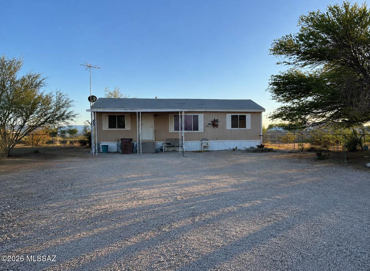 13501 Galleno Avenue - Photo 1