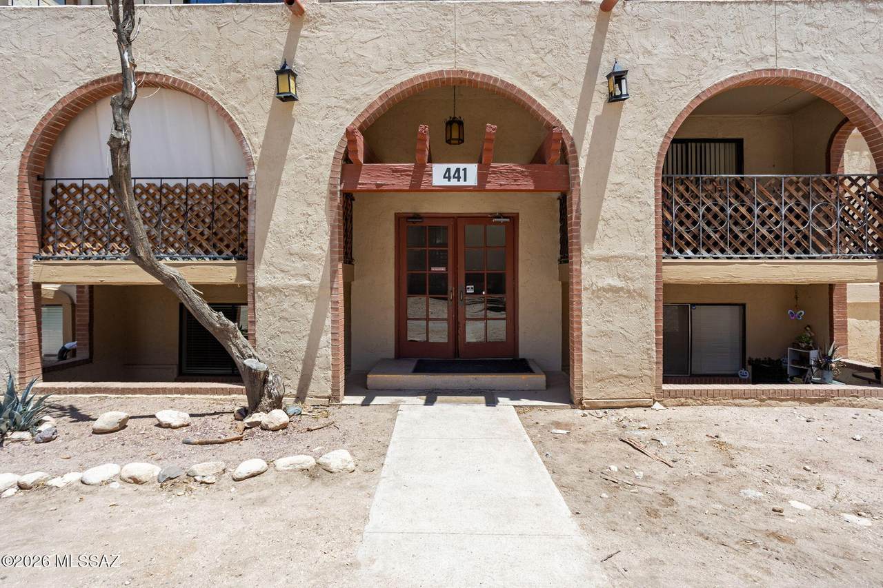 441 Yucca Court - Photo 1