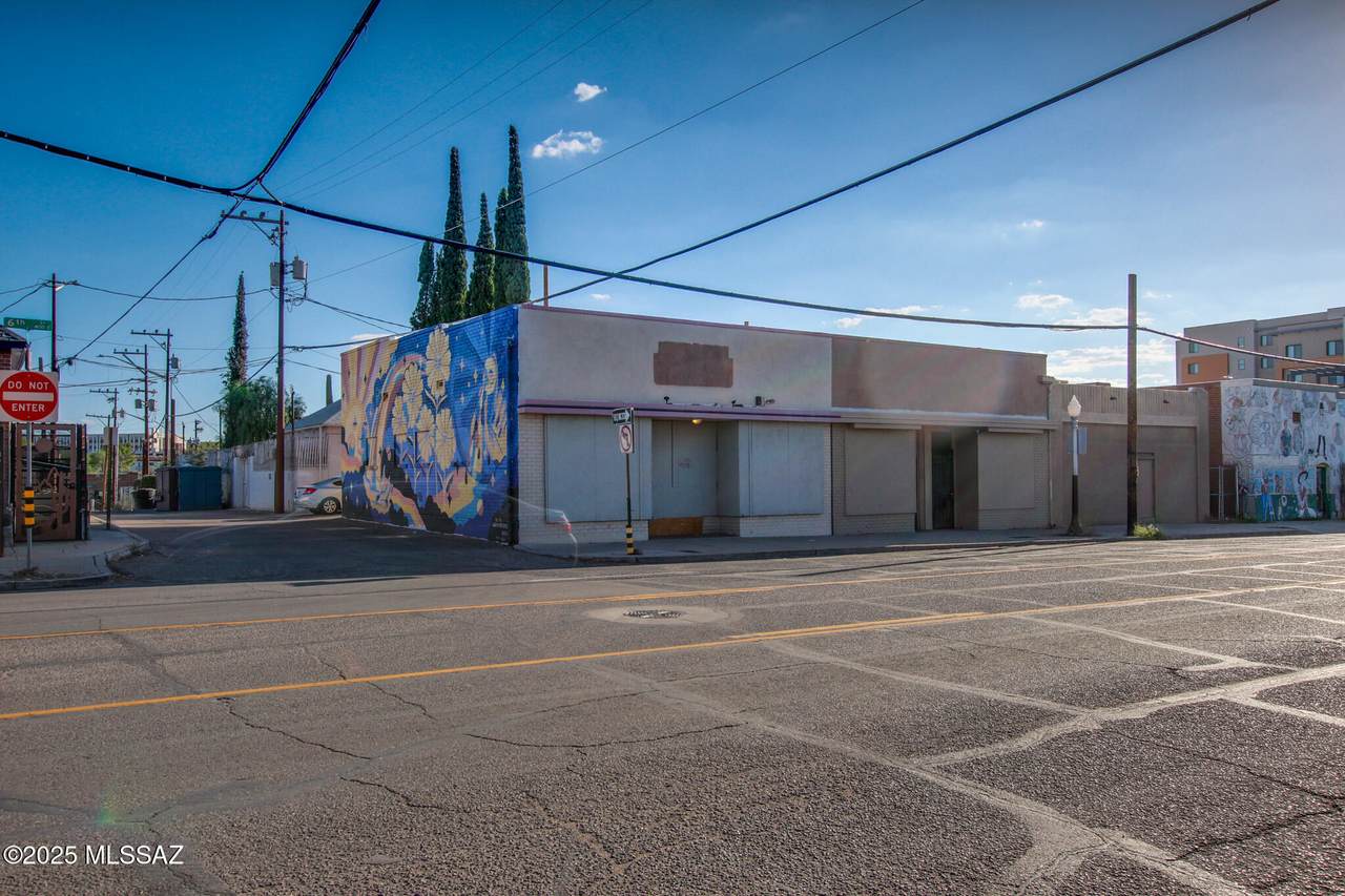 https://bt-photos.global.ssl.fastly.net/tucson/orig_boomver_1_22614615-2.jpg
