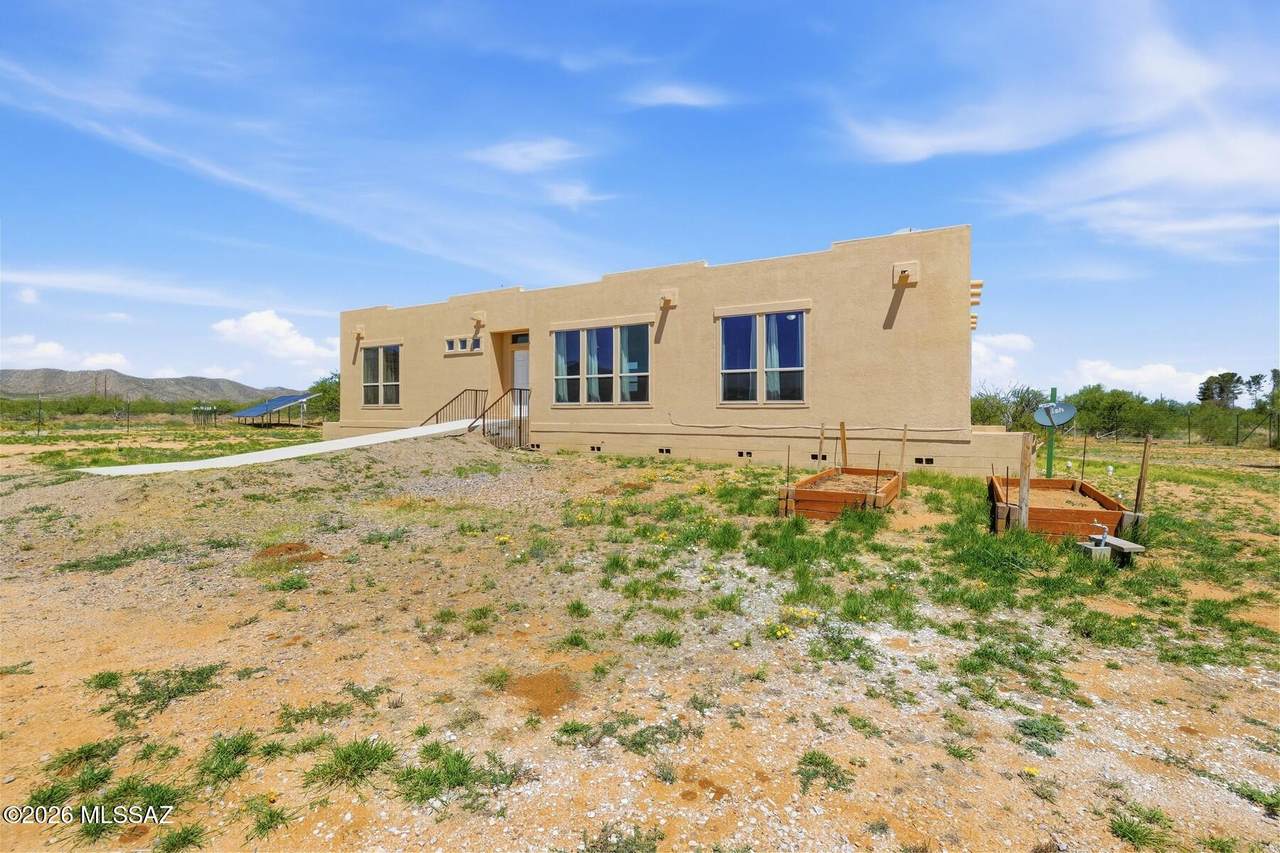 3216 Mesquite Road - Photo 1