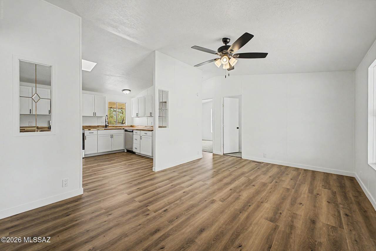 https://bt-photos.global.ssl.fastly.net/tucson/1280_boomver_1_22615018-2.jpg