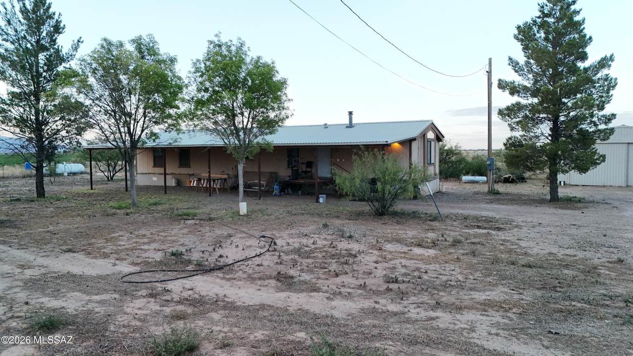 6062 Hamilton Road - Photo 1