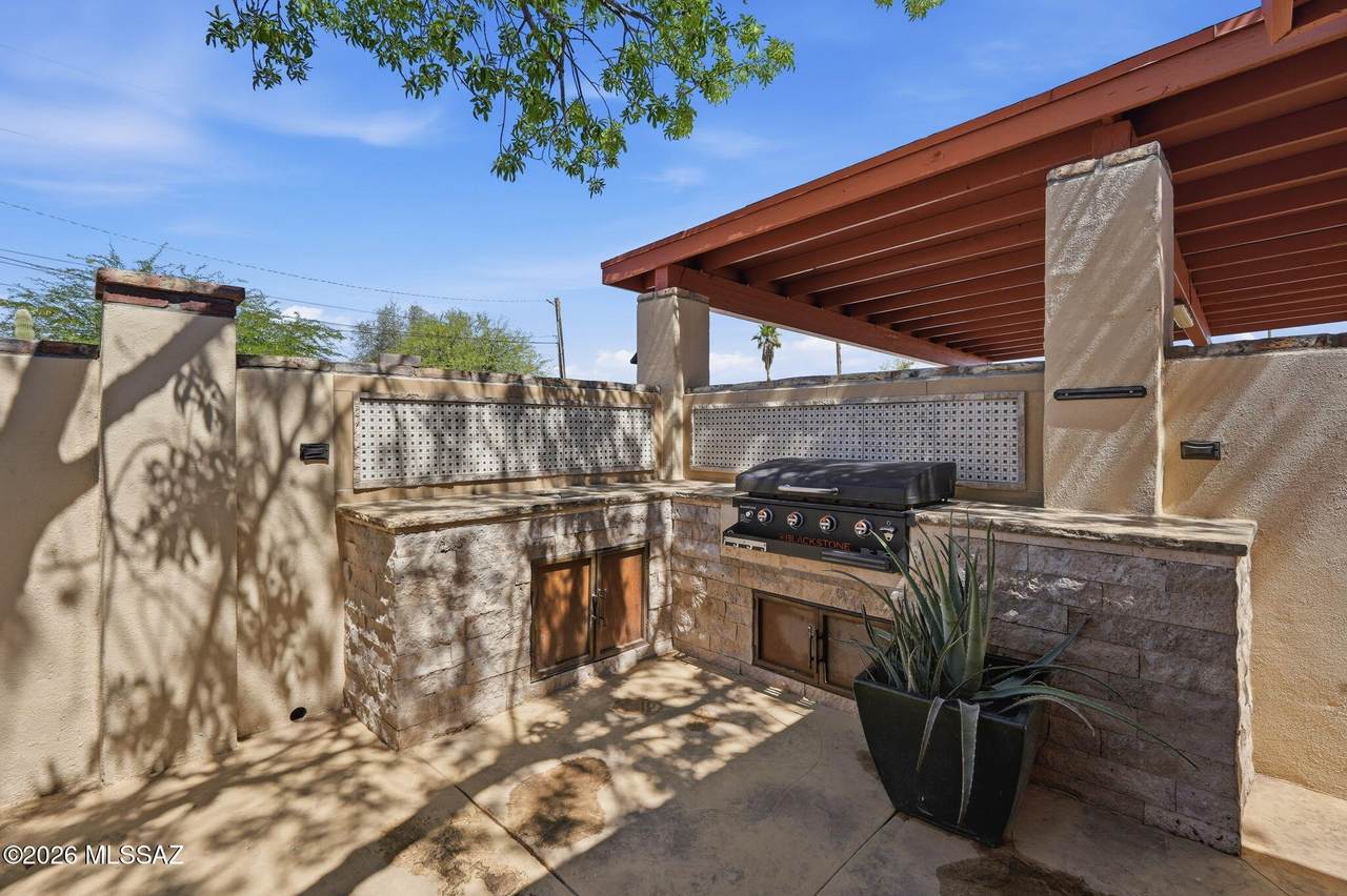 https://bt-photos.global.ssl.fastly.net/tucson/1280_boomver_1_22615812-2.jpg