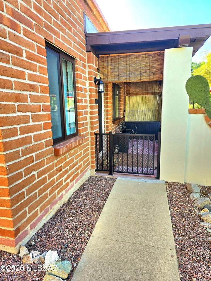 https://bt-photos.global.ssl.fastly.net/tucson/1280_boomver_1_22615952-2.jpg