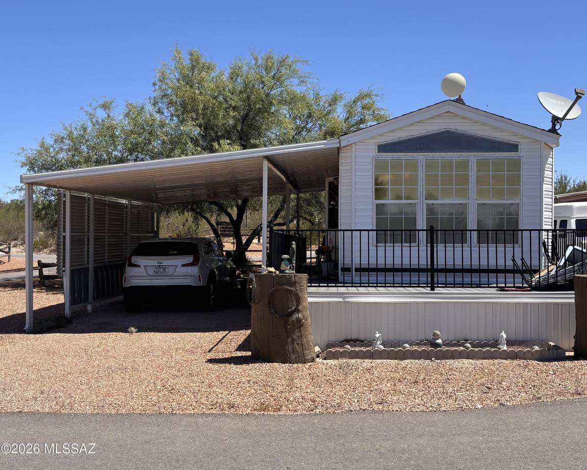 801 Lee Street - Photo 1