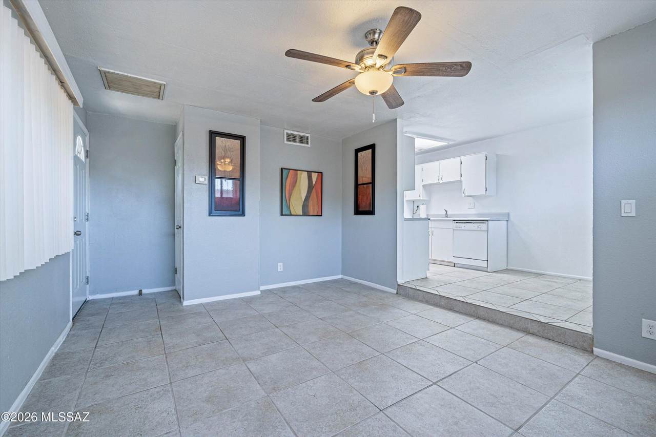 https://bt-photos.global.ssl.fastly.net/tucson/1280_boomver_1_22616231-2.jpg