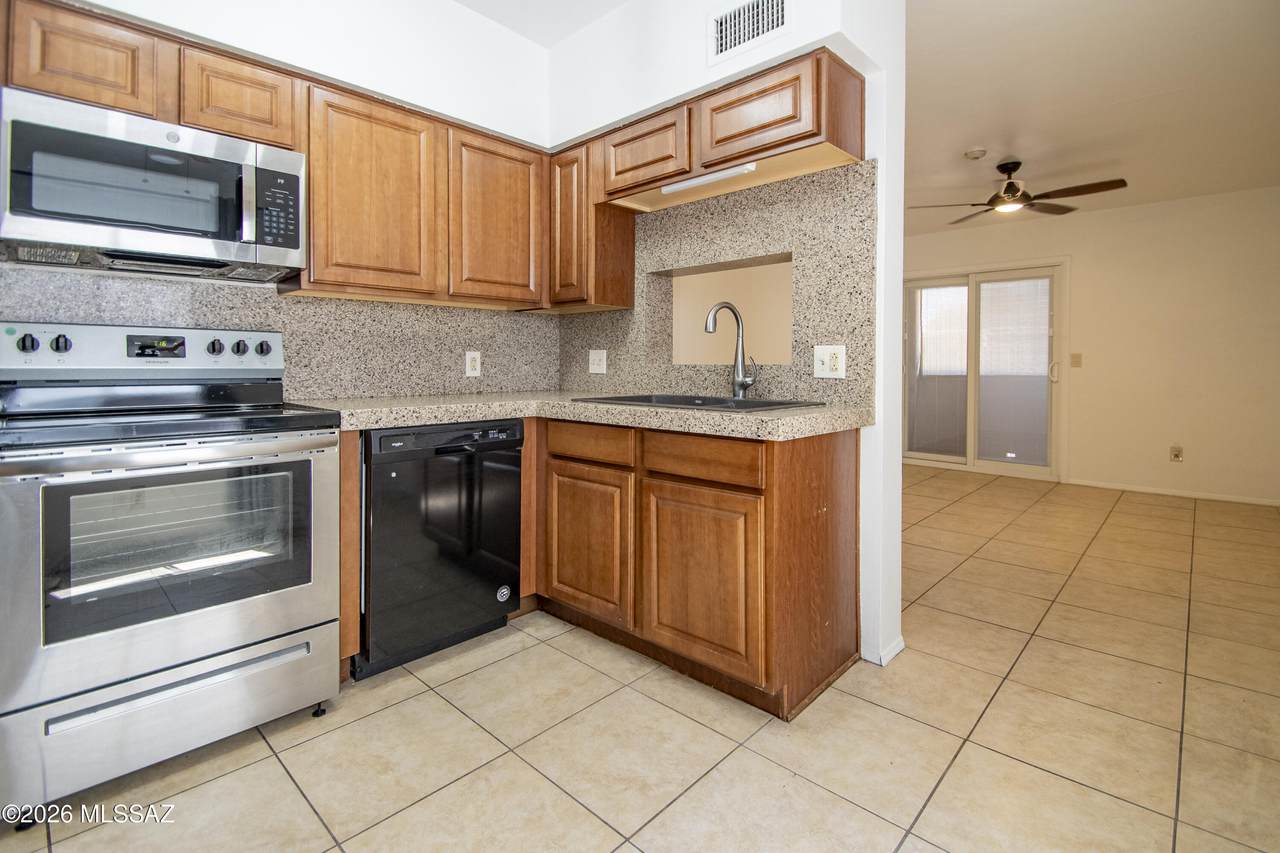 https://bt-photos.global.ssl.fastly.net/tucson/1280_boomver_1_22616473-2.jpg