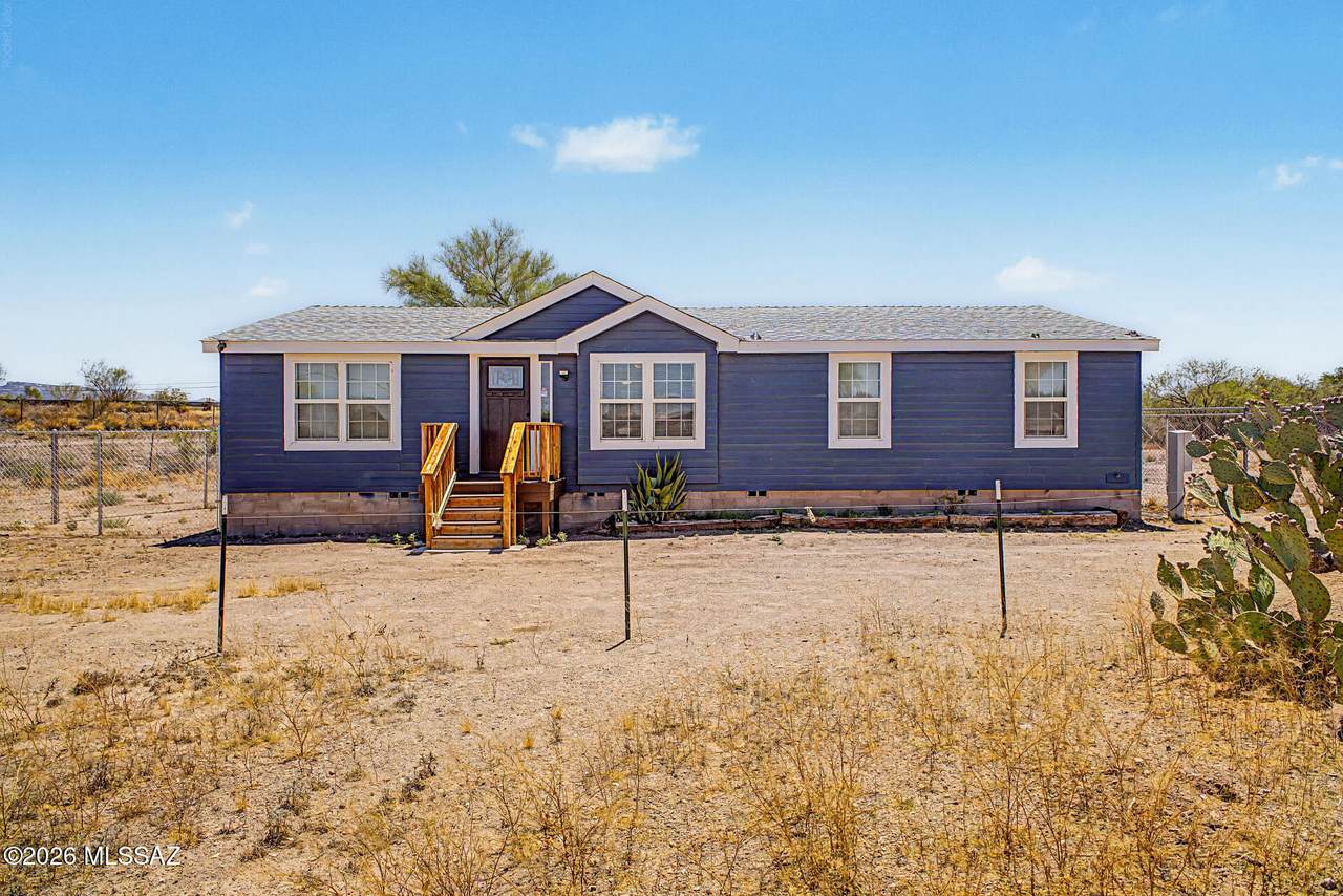 13875 Collie Drive - Photo 1