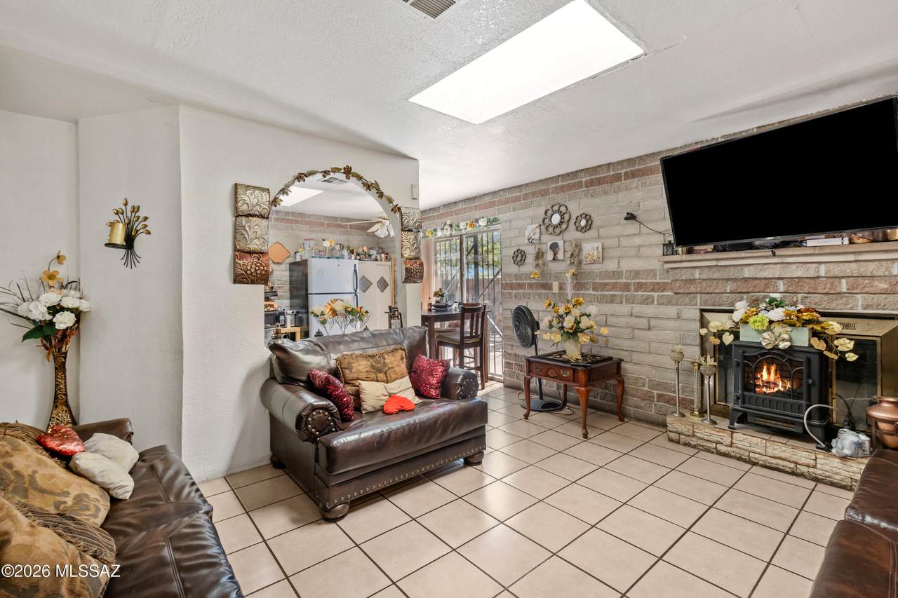 https://bt-photos.global.ssl.fastly.net/tucson/1280_boomver_1_22616664-2.jpg