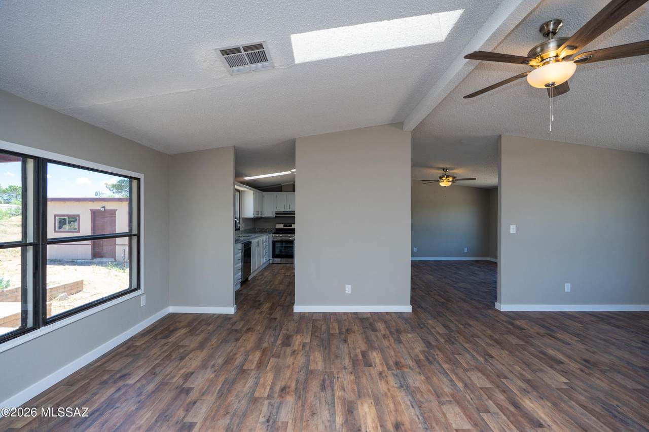 https://bt-photos.global.ssl.fastly.net/tucson/1280_boomver_1_22617300-2.jpg