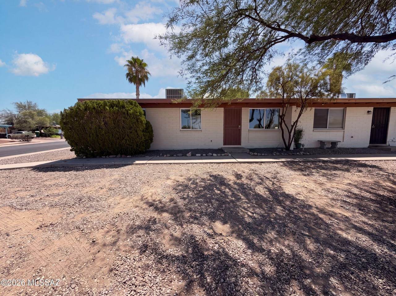 4002 Lazy Palm Drive - Photo 1