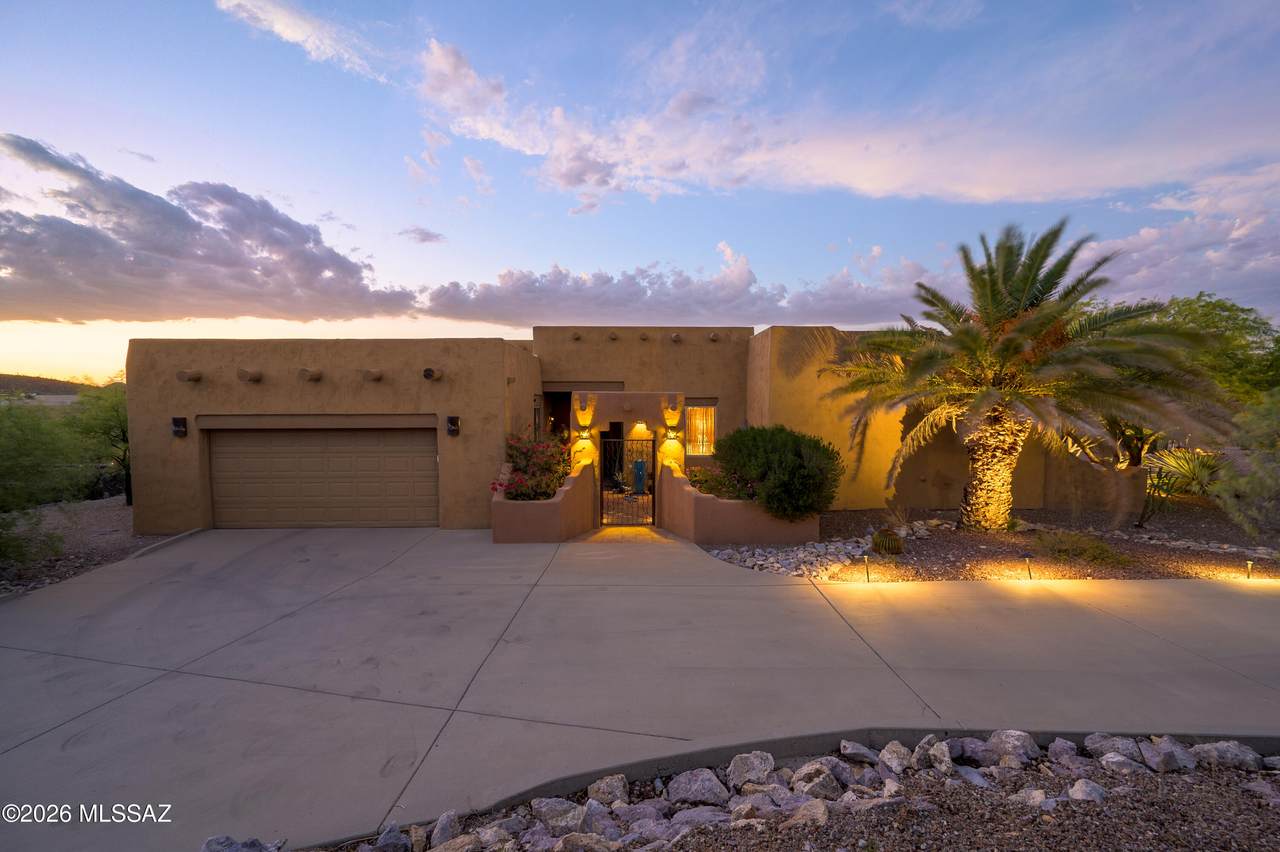 1061 Mcelroy Place - Photo 1