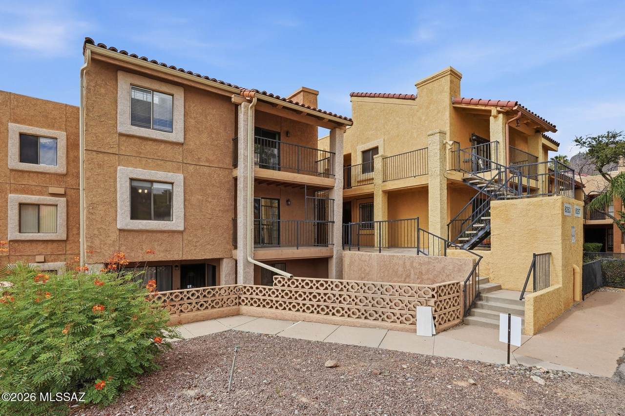 8263 Oracle Road - Photo 1